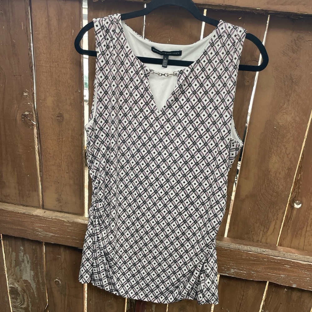 White House Black Market Black and White Patterned Blouse